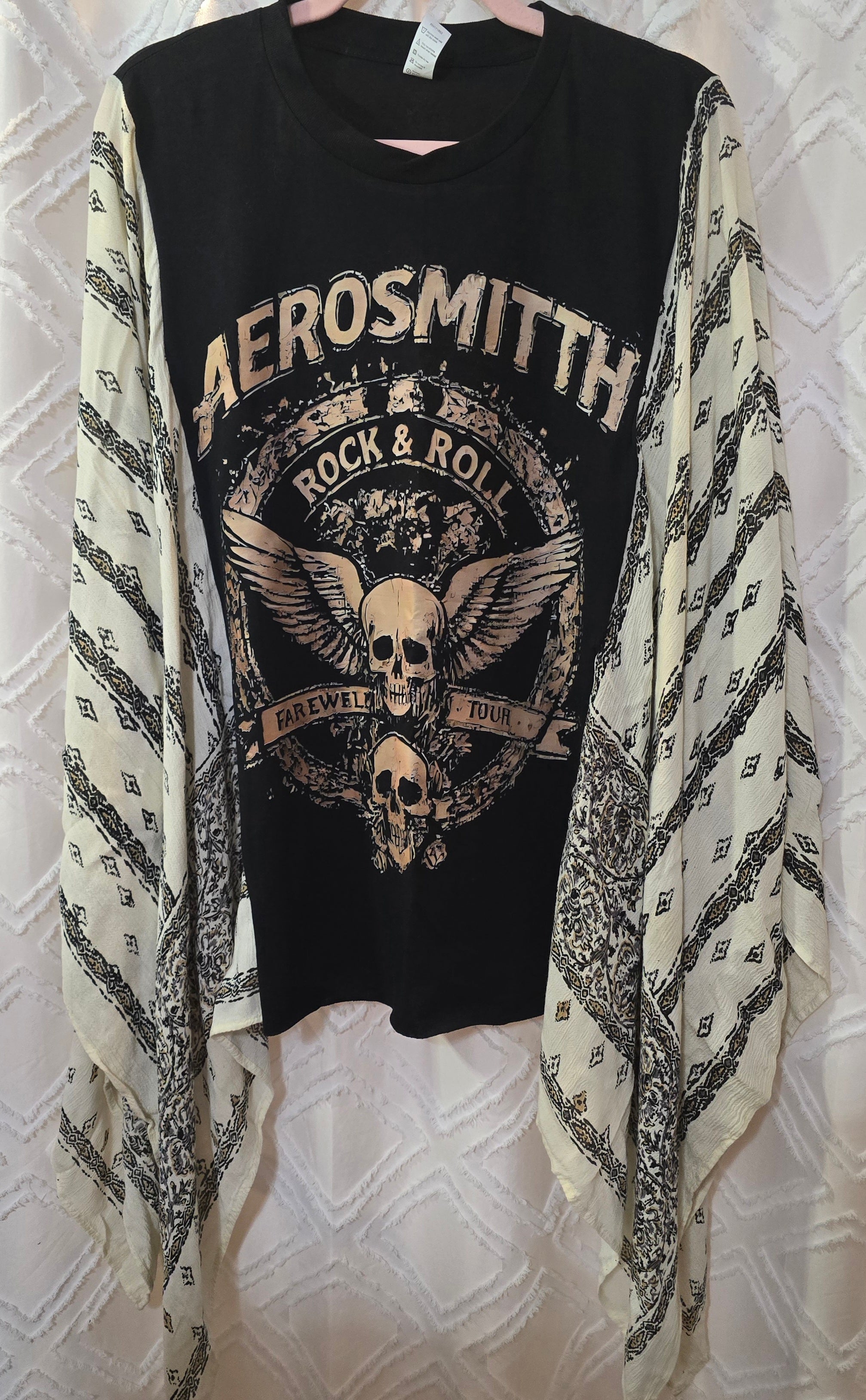 Aerosmith Farewell Tour poncho shirt, one size