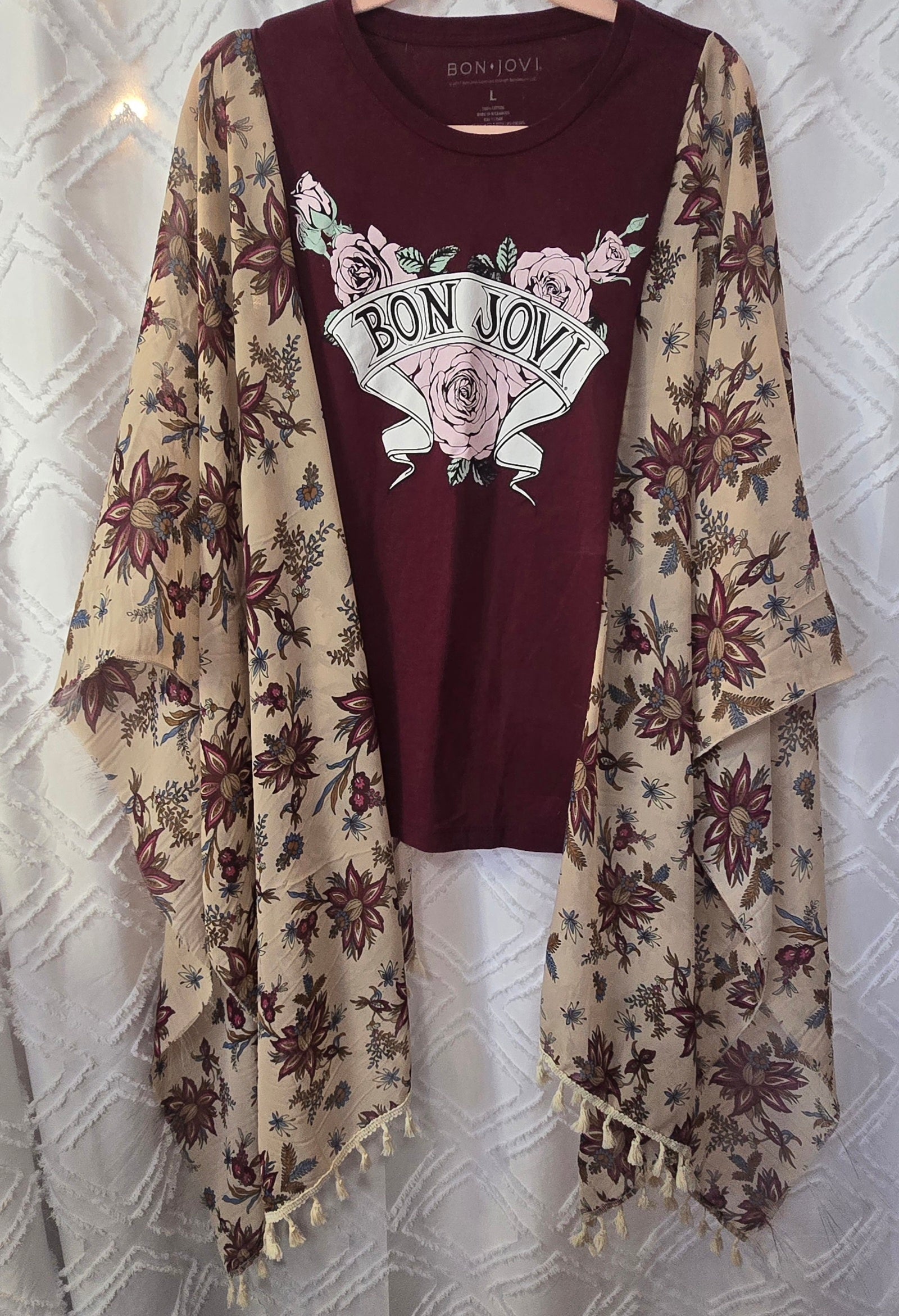 Bon Jovi Floral poncho shirt, one size