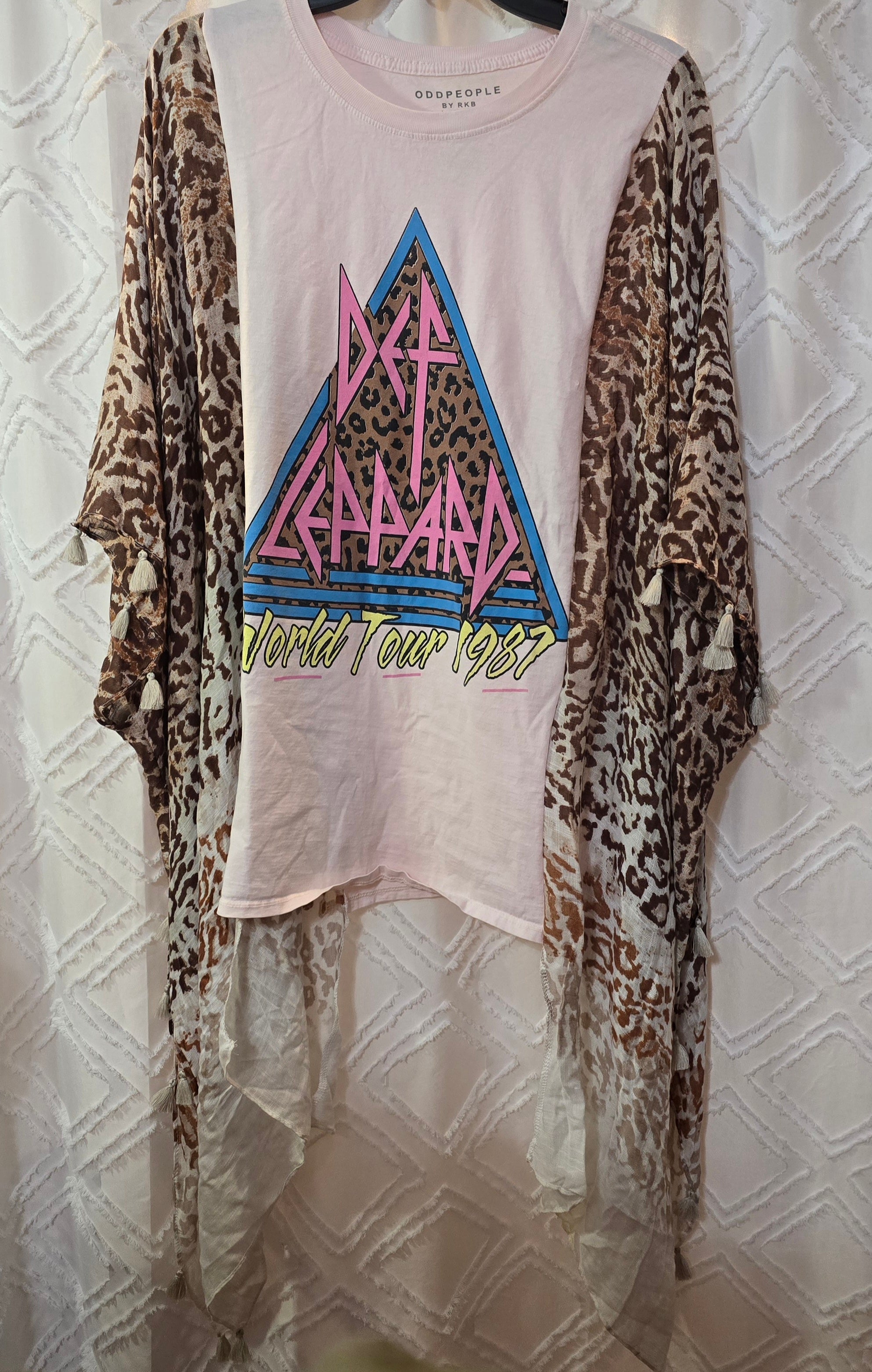 Def Leppard poncho shirt, one size