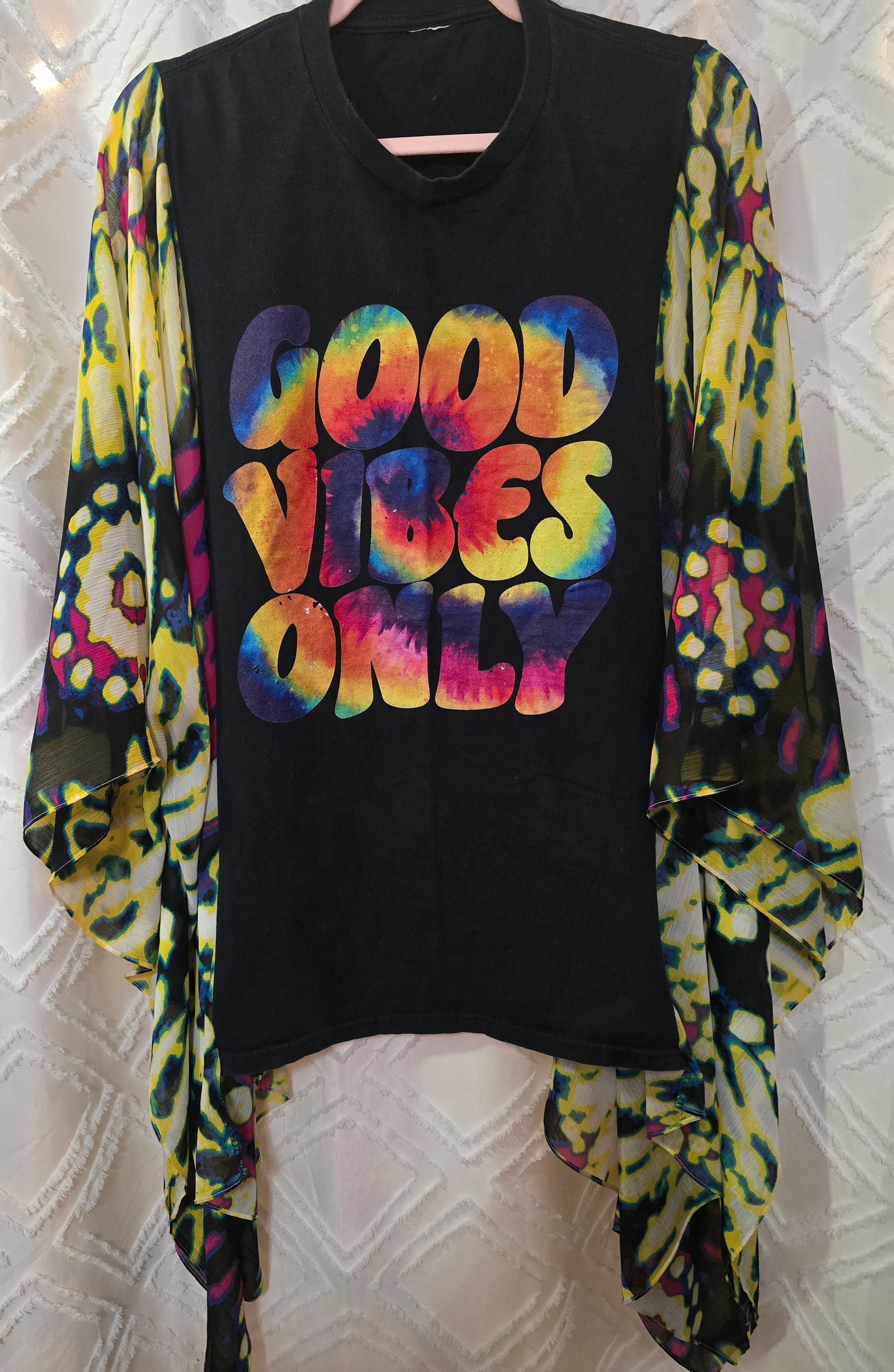 Good Vibes poncho shirt, one size