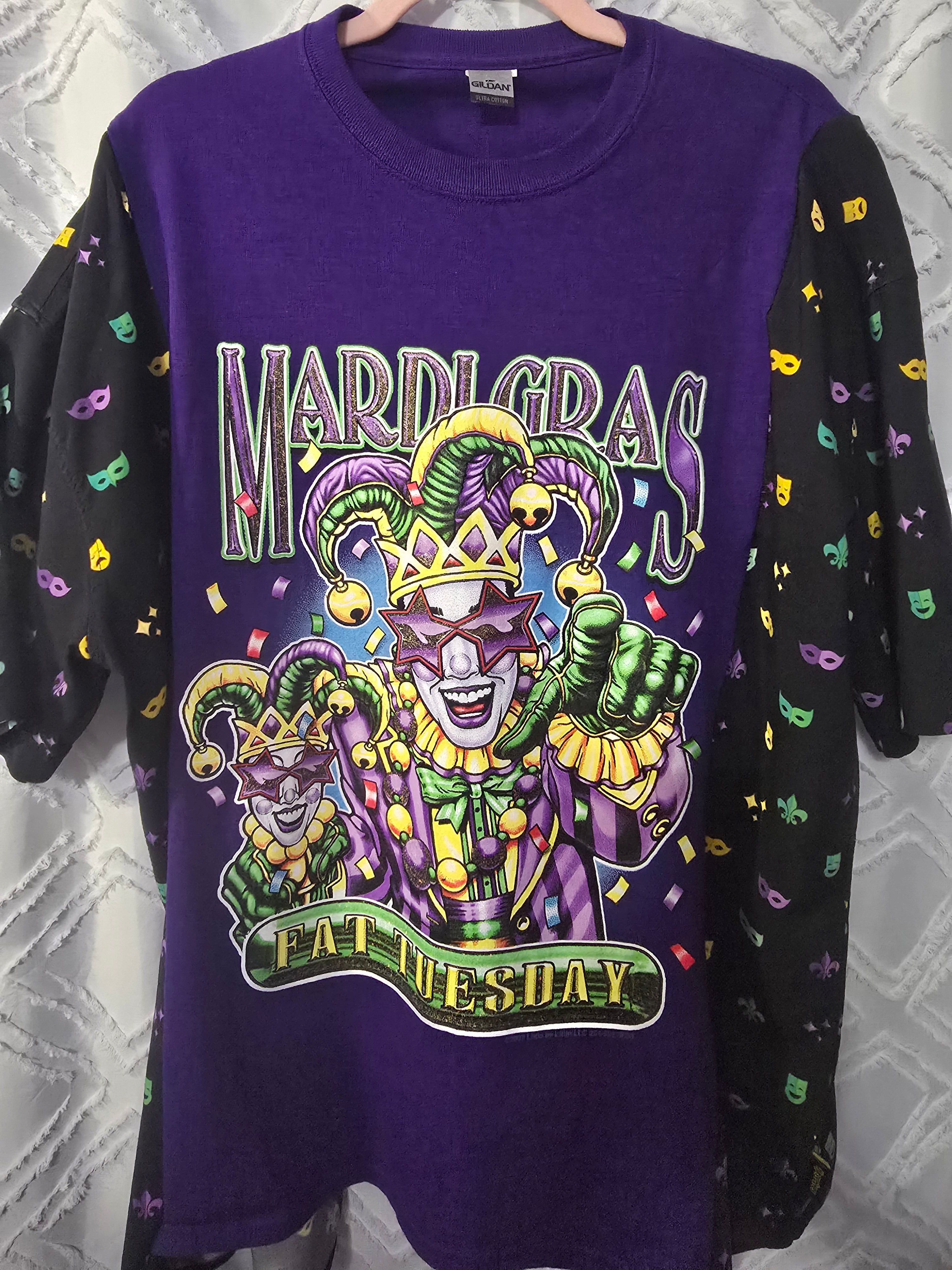 Mardi Gras short sleeve t-shirt, size 2XL